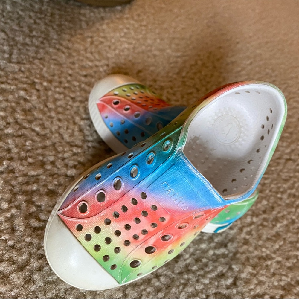 Native Rainbow Tie Dye Shoes Vibrant and Comfortable - Picture 5 of 9